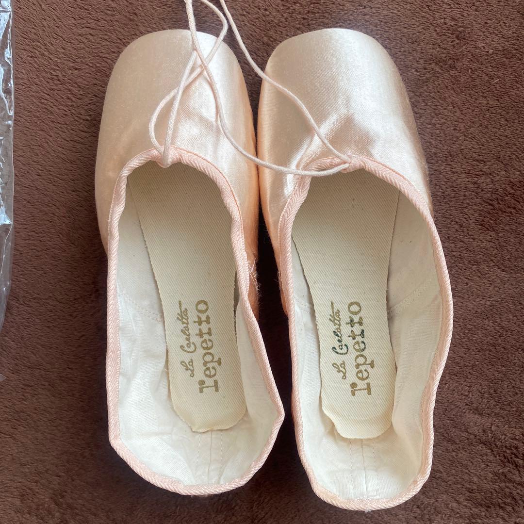Repetto ポワント　カルロッタ　4と1/2 広幅