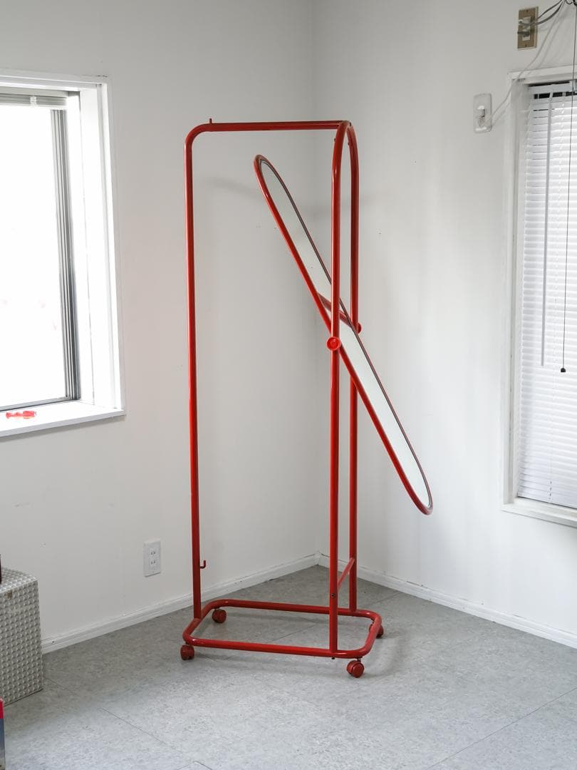 【TTT】スタンドミラー/姿見 ハンガーラック レトロポップ ポストモダン