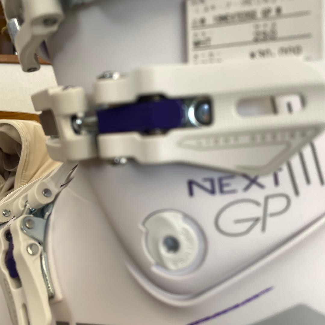 ヘッド　スキーブーツ 19 NEXT EDGE GPW PP ２３．０cm