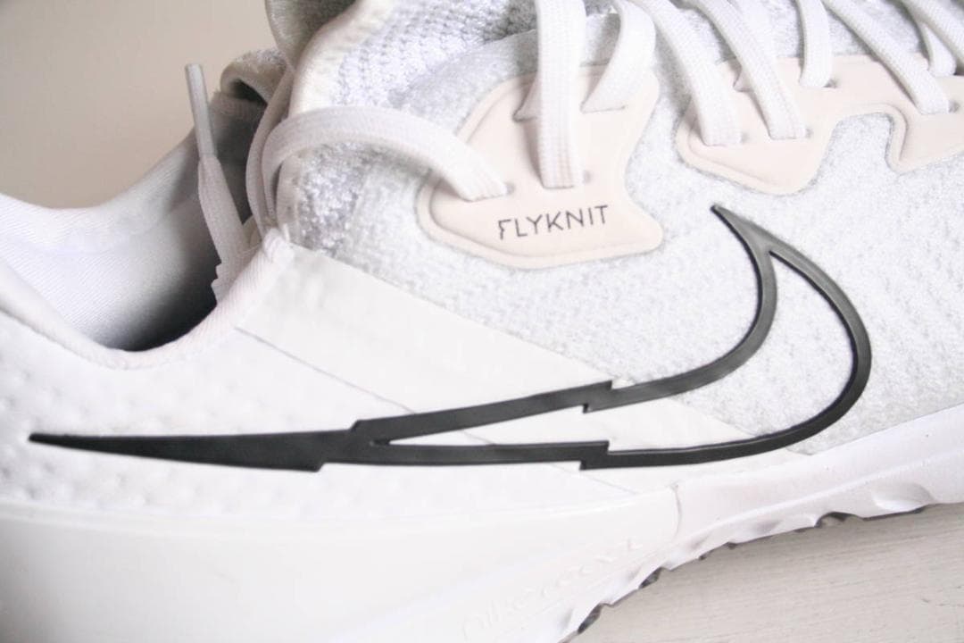 28cm ナイキ エアズーム インフィニティ ツアー ホワイト プラチナ ボルト