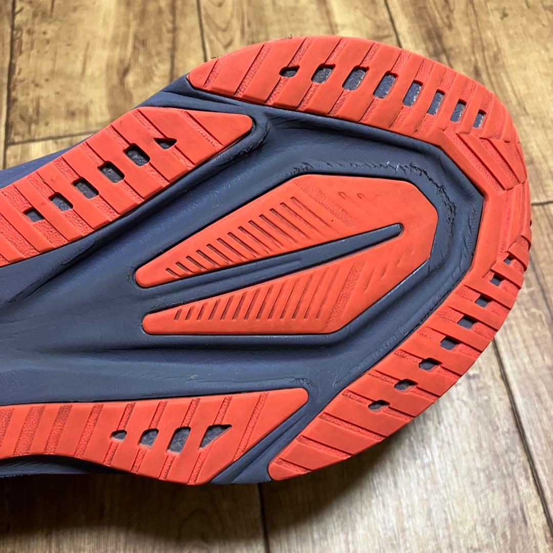 【走行距離約120km】アシックス ノヴァブラスト5 26.0cm 2E