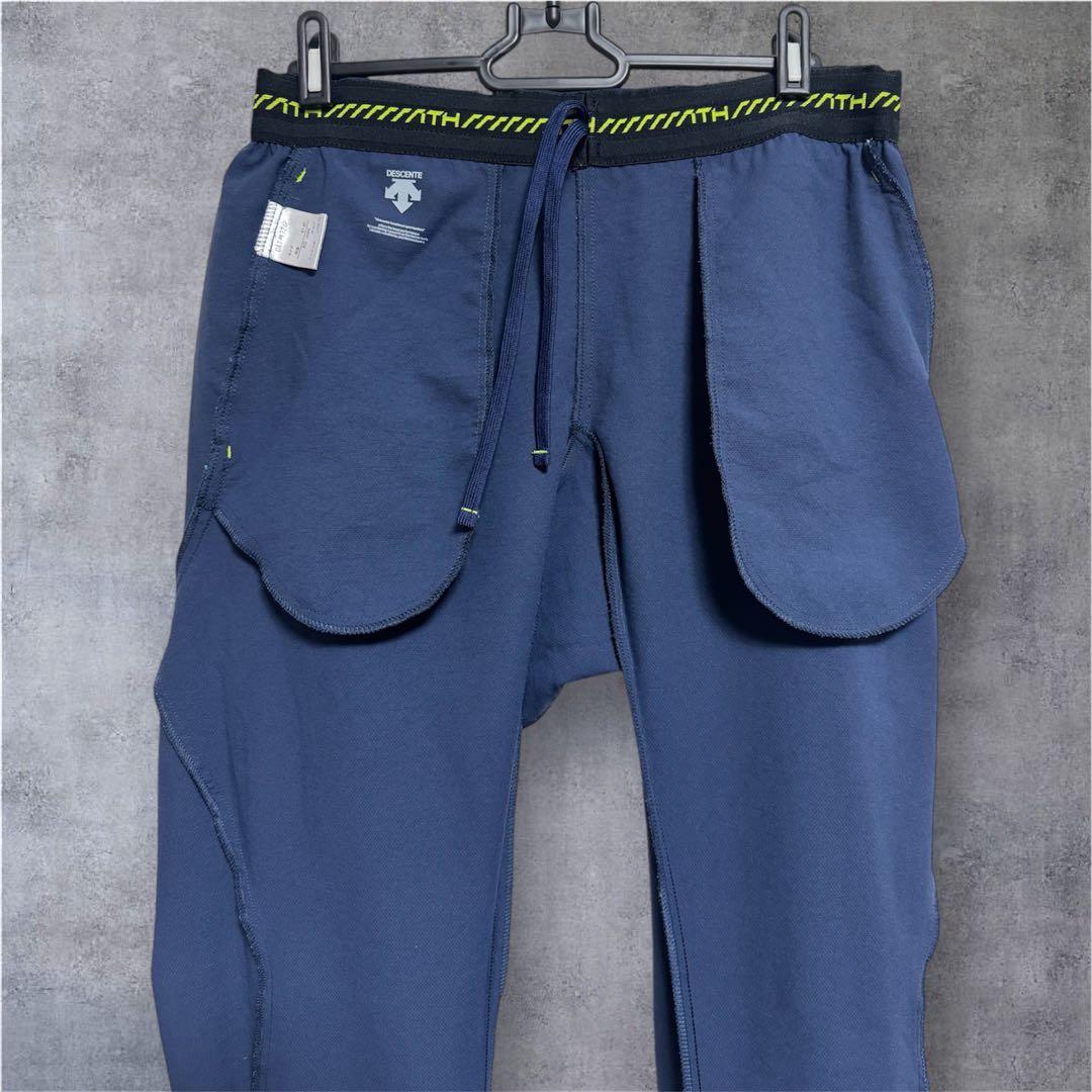 DESCENTE Move Sport 上下セットアップ　ネイビー　《O、XO》