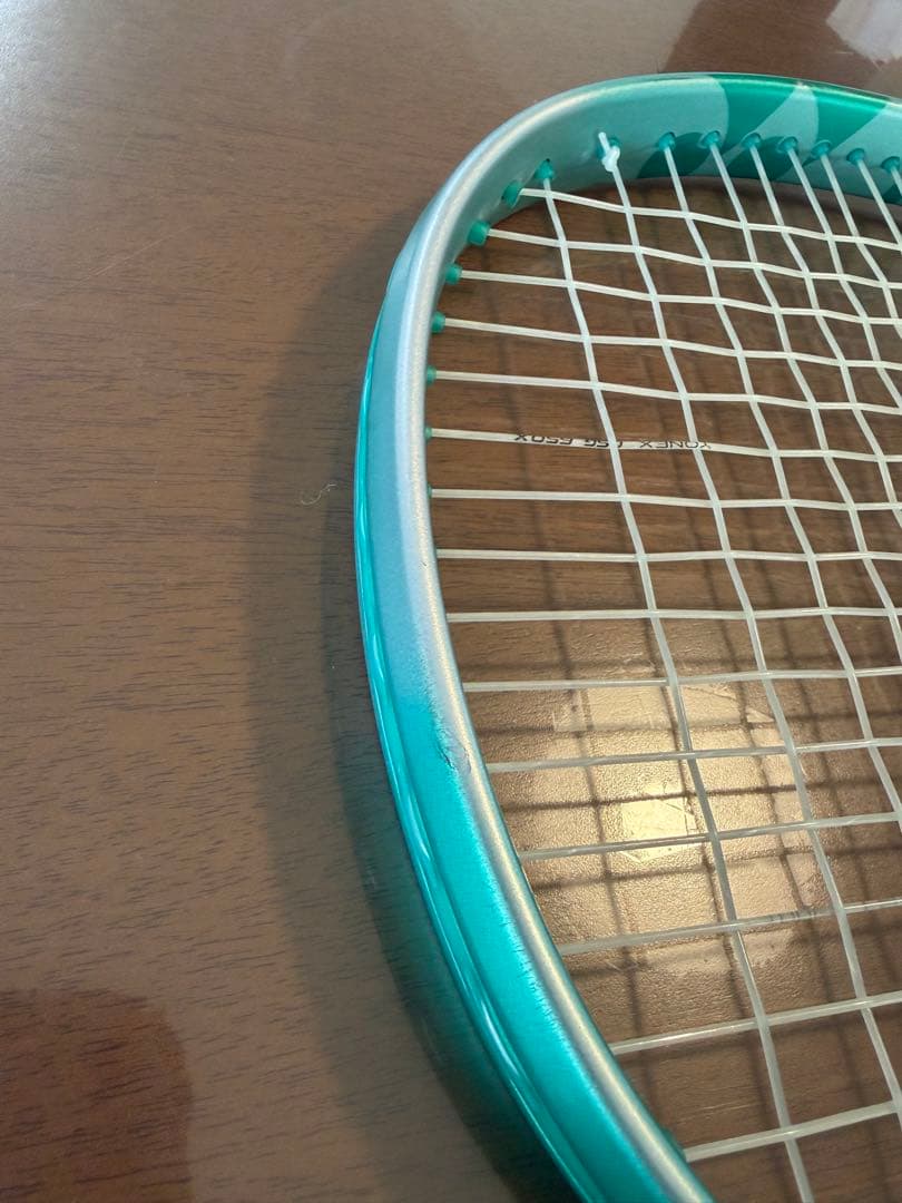 YONEX ボルトレイジ7ＶＳバーサス