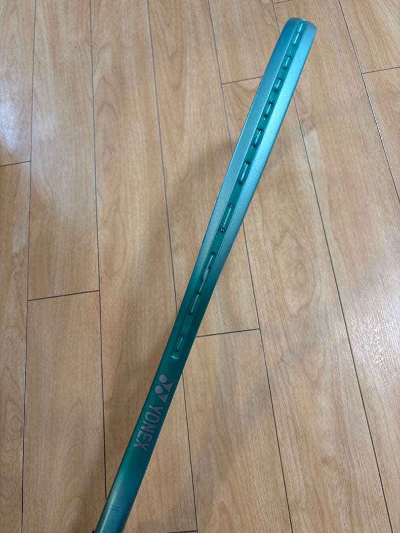 YONEX ボルトレイジ7ＶＳバーサス