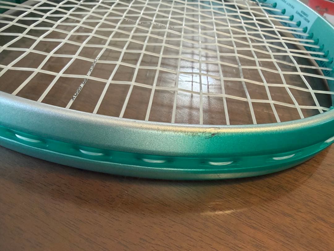 YONEX ボルトレイジ7ＶＳバーサス