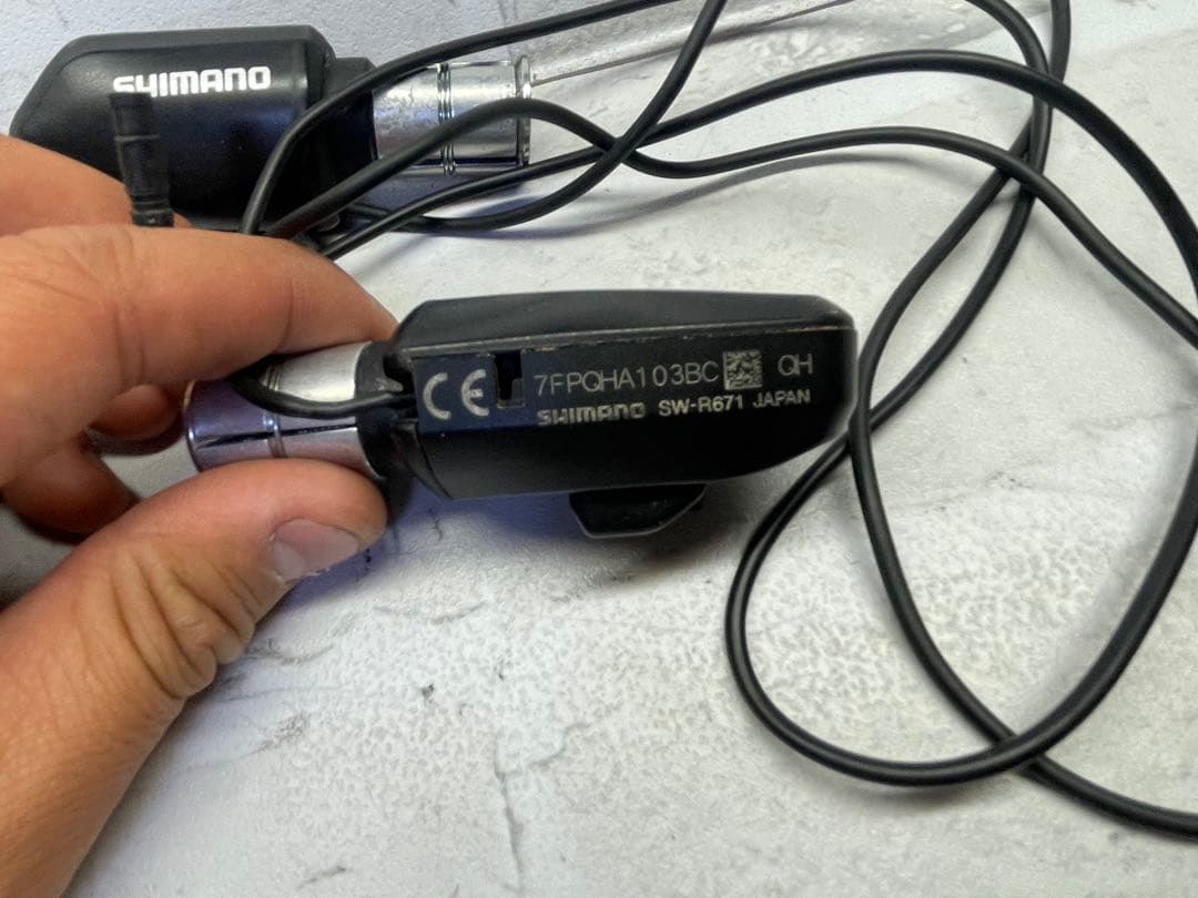 シマノ　SW-R671 TT用　11速　di2 バーコン