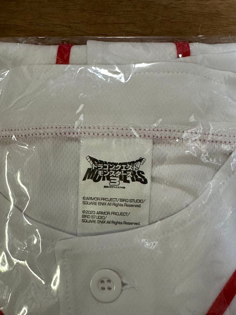 ドラゴンクエストモンスターズ3 Tシャツ 缶バッジ