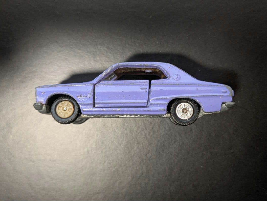 トミカ No.21 日産スカイライン HT2000GT