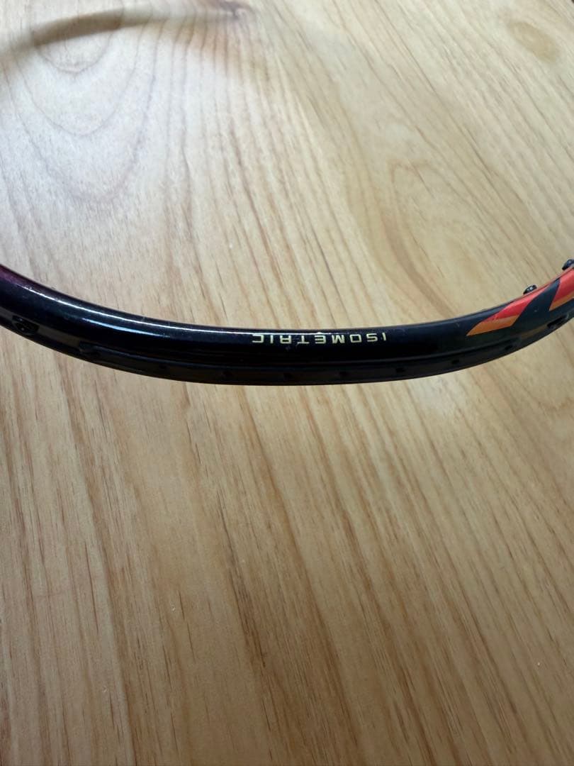 【使用数回・美品】ヨネックス アストロクス 99 PRO 4UG5 ASTROX