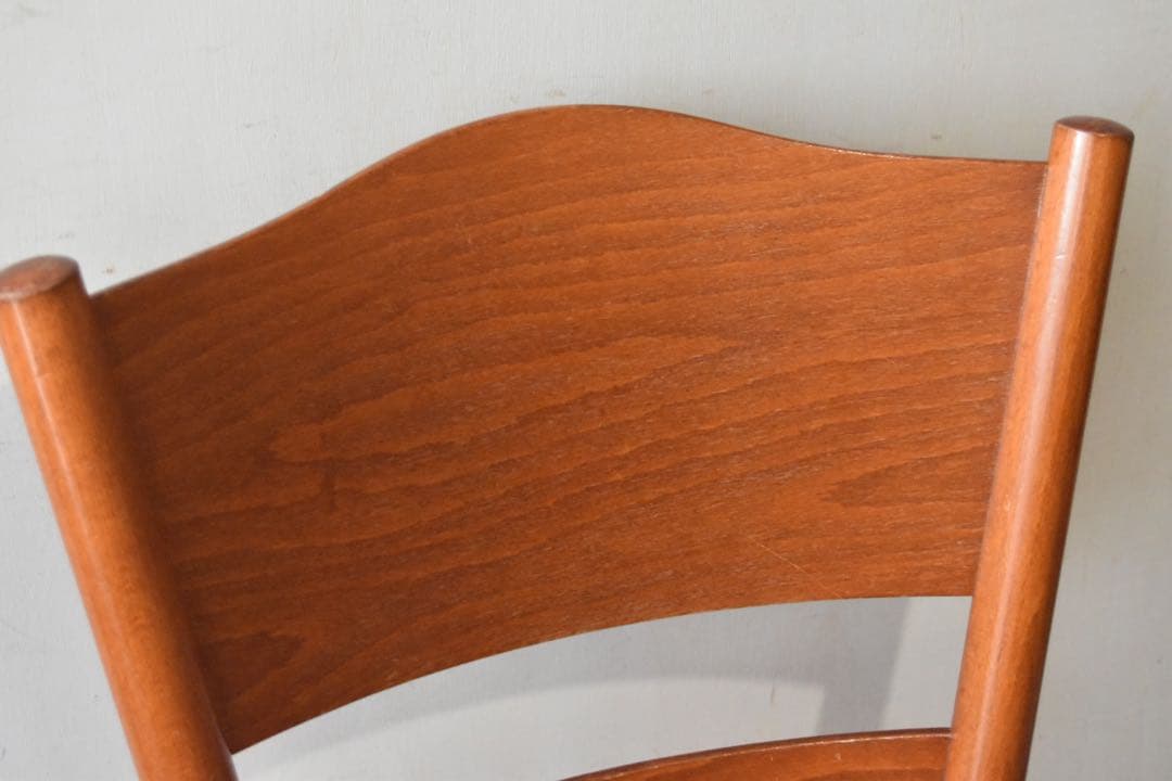 Bentwood chair ④