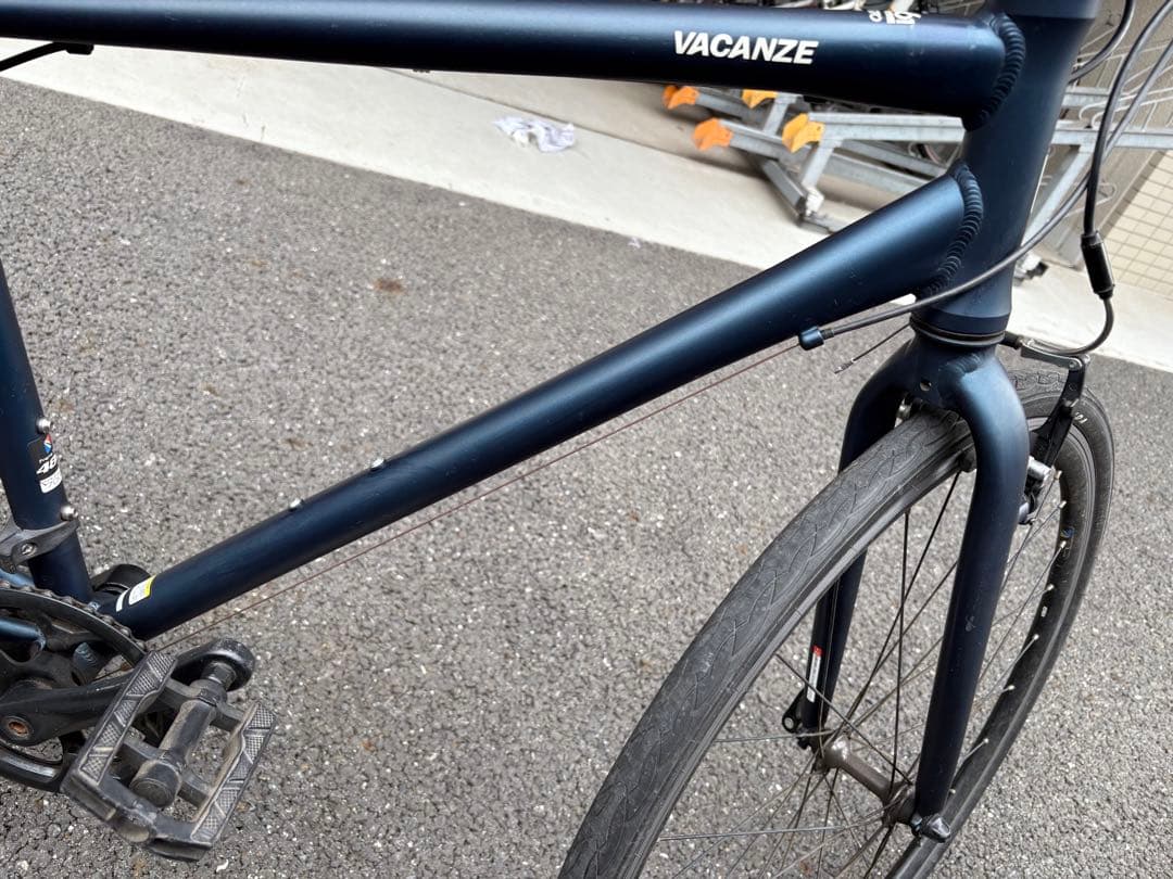 最終値下げ⭐️ NESTO VACANZE 6061 軽量クロスバイク　紺