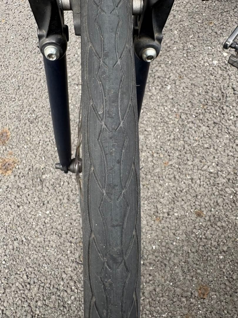 最終値下げ⭐️ NESTO VACANZE 6061 軽量クロスバイク　紺