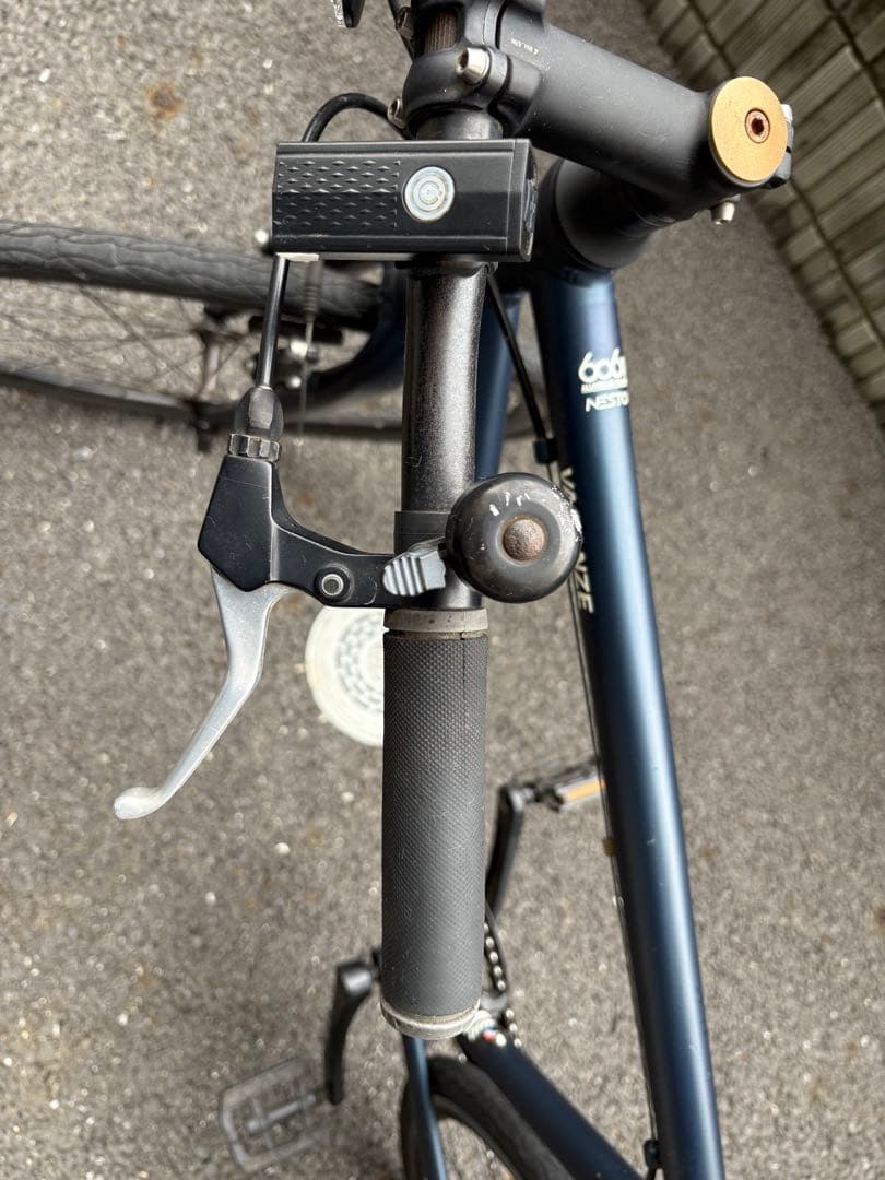 最終値下げ⭐️ NESTO VACANZE 6061 軽量クロスバイク　紺