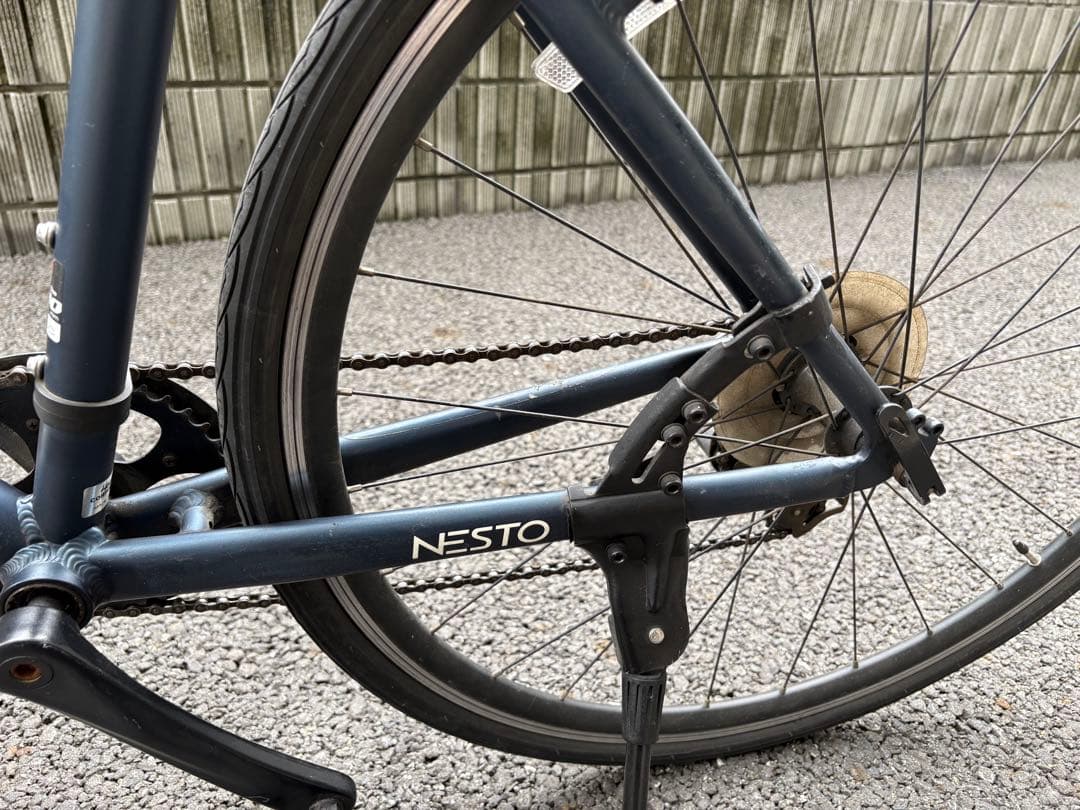 最終値下げ⭐️ NESTO VACANZE 6061 軽量クロスバイク　紺
