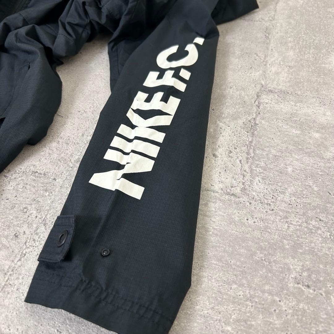 美品 NIKE F.C ナイロンジャケット ビックスウオッシュ ビックロゴ XL