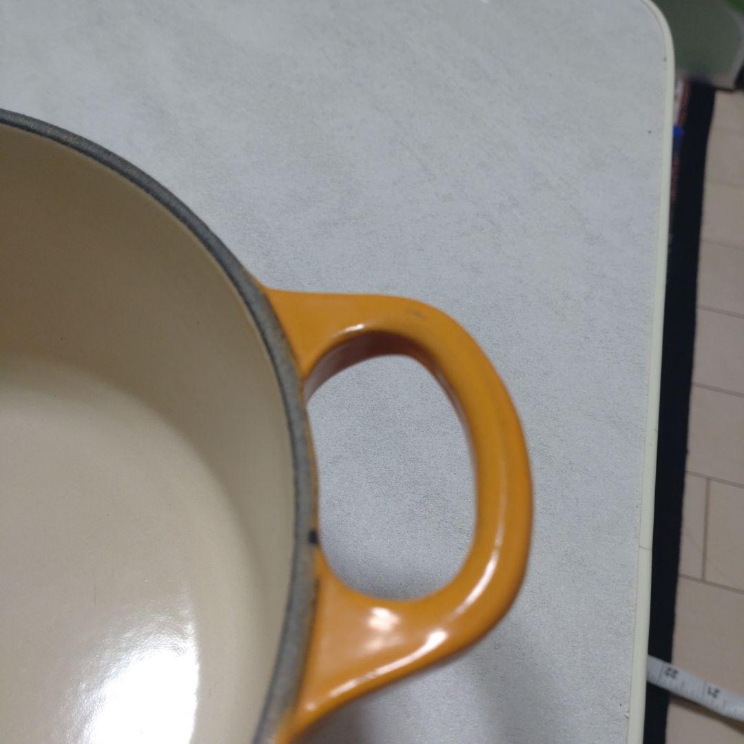 LE CREUSET 両手鍋 オレンジ　18cm