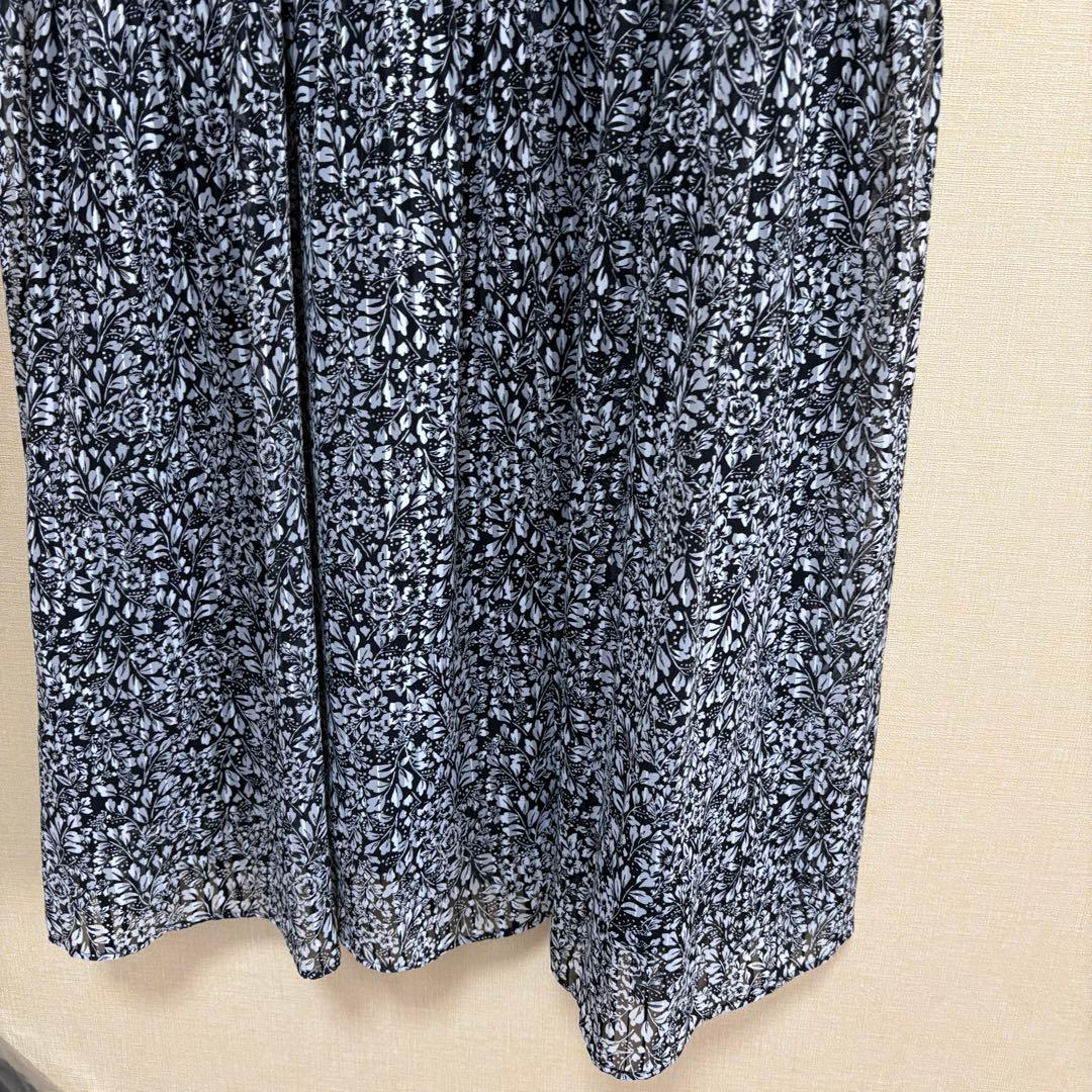 【2022年】レリアン　ボタニカル柄フレアワンピース　9号　花柄　ロング　465