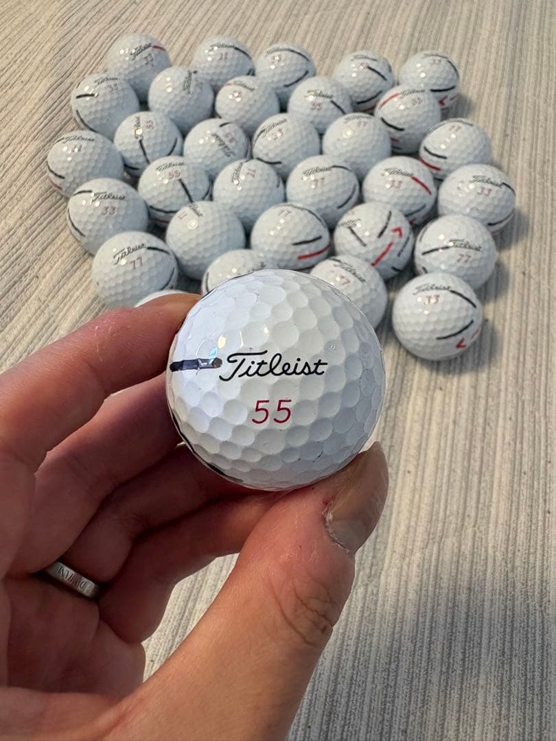 【新品未使用】タイトリスト　プロV1x ゴルフボール　32個