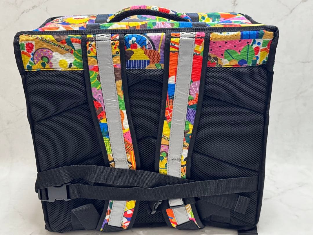 【たかとしたか】UberEATS バッグ 海外限定モデル　メラニー