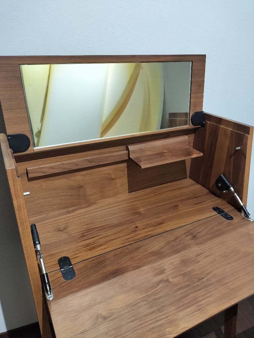 カリモク　木目　収納付きドレッサー・鏡台　ウォルナット