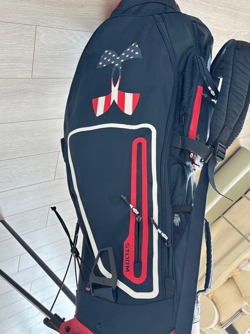 Under Armour スタンド式キャディバッグ ネイビー/レッド