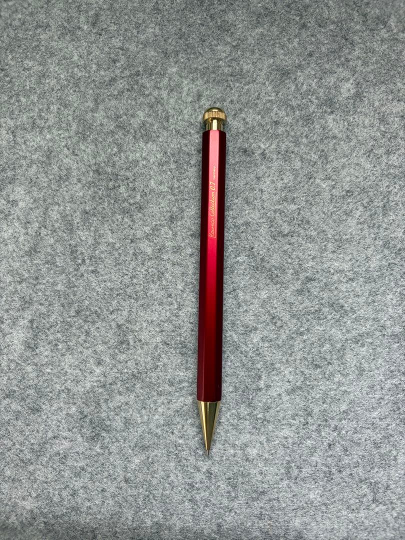 カヴェコレッド　新品未使用