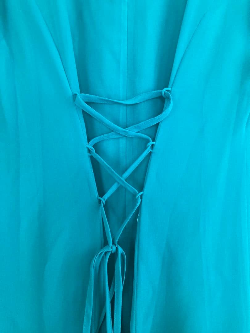 【美品　ノースリフレアニットワンピース】