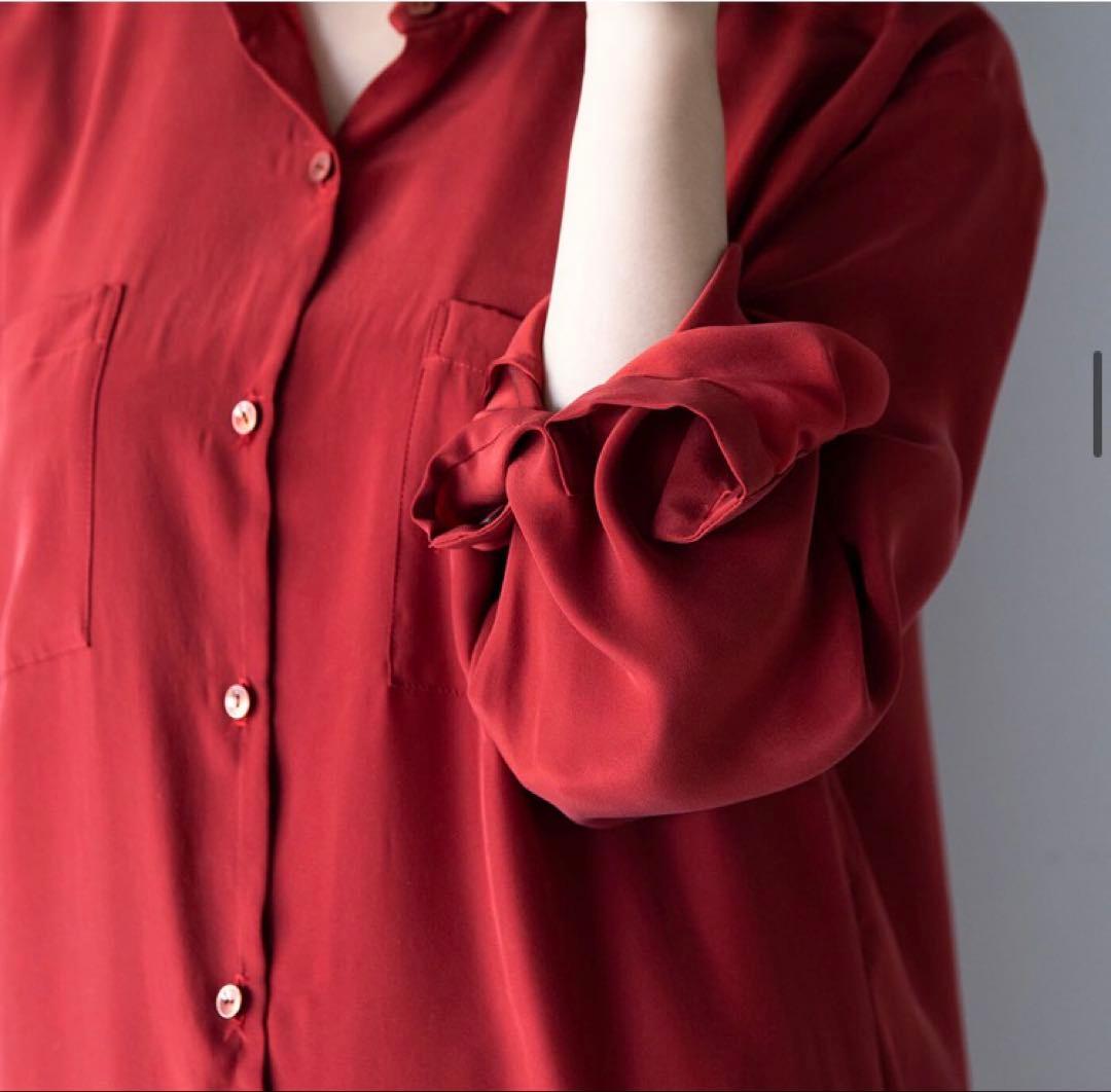 【美品】saqui サキ　洗える　シルクシャツドレス　ワンピース　サテン　赤