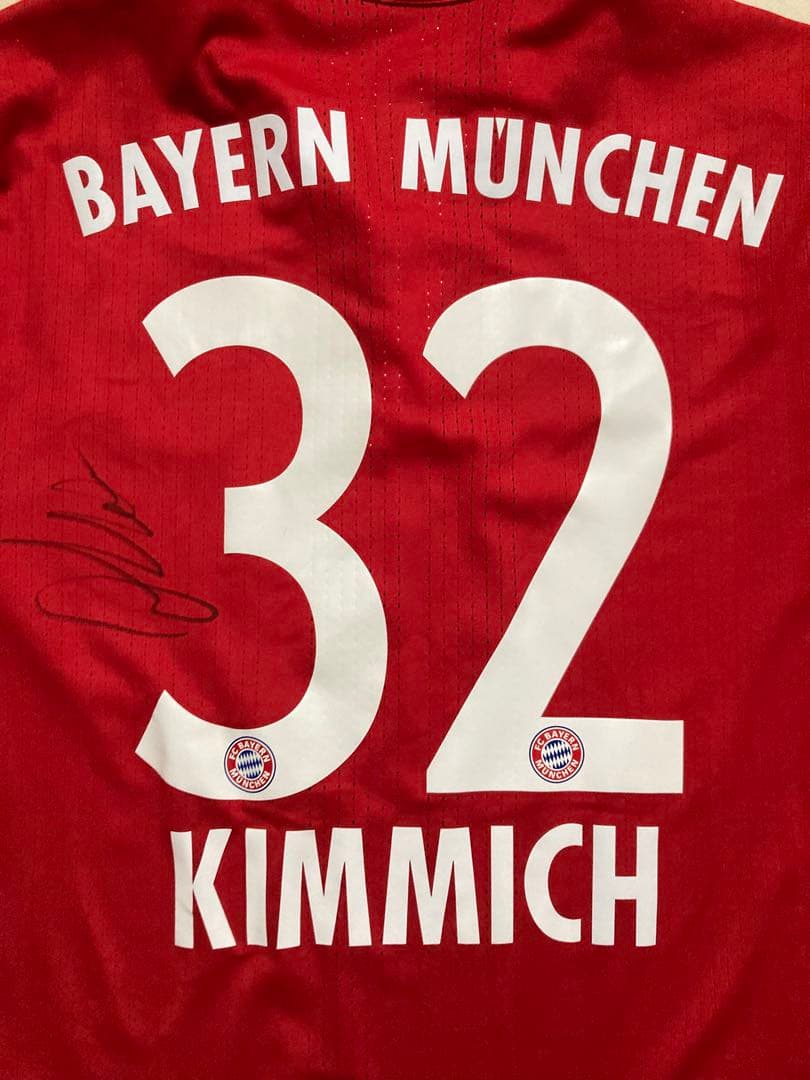【新品タグ付き】バイエルンミュンヘン16-17選手仕様ユニフォーム32番キミッヒ