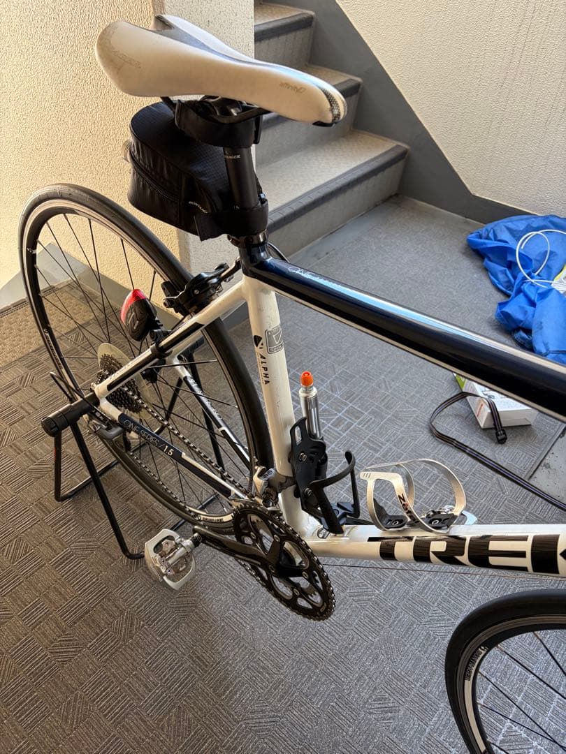 ●TREK トレック ONE SERIES 1.5 アルミ ロードバイク