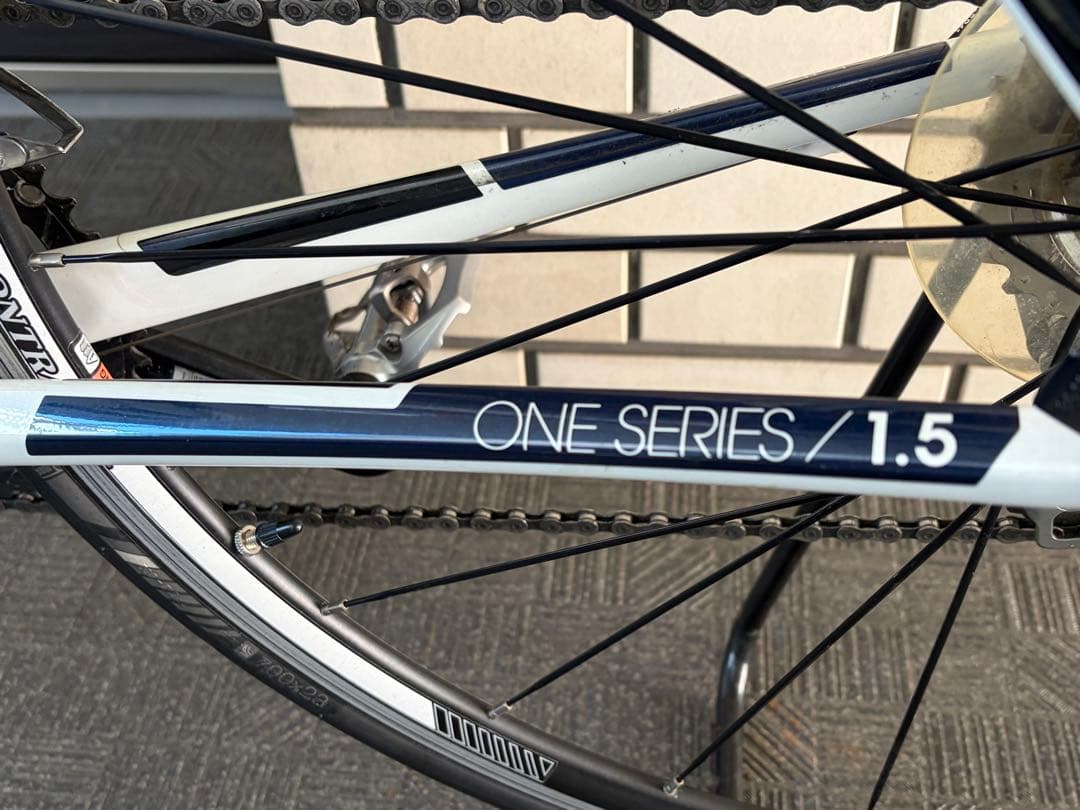 ●TREK トレック ONE SERIES 1.5 アルミ ロードバイク