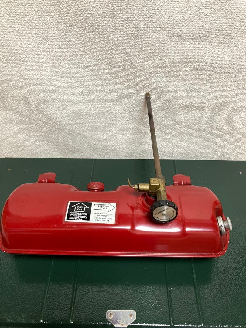 災害時・等Colemanツーバーナーコンロ　413Ｈと鉄板1枚no204、197