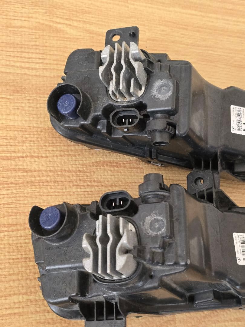 日産 純正 LEDフォグランプ 左右　C27 セレナ　フォグレンズ　左右セット