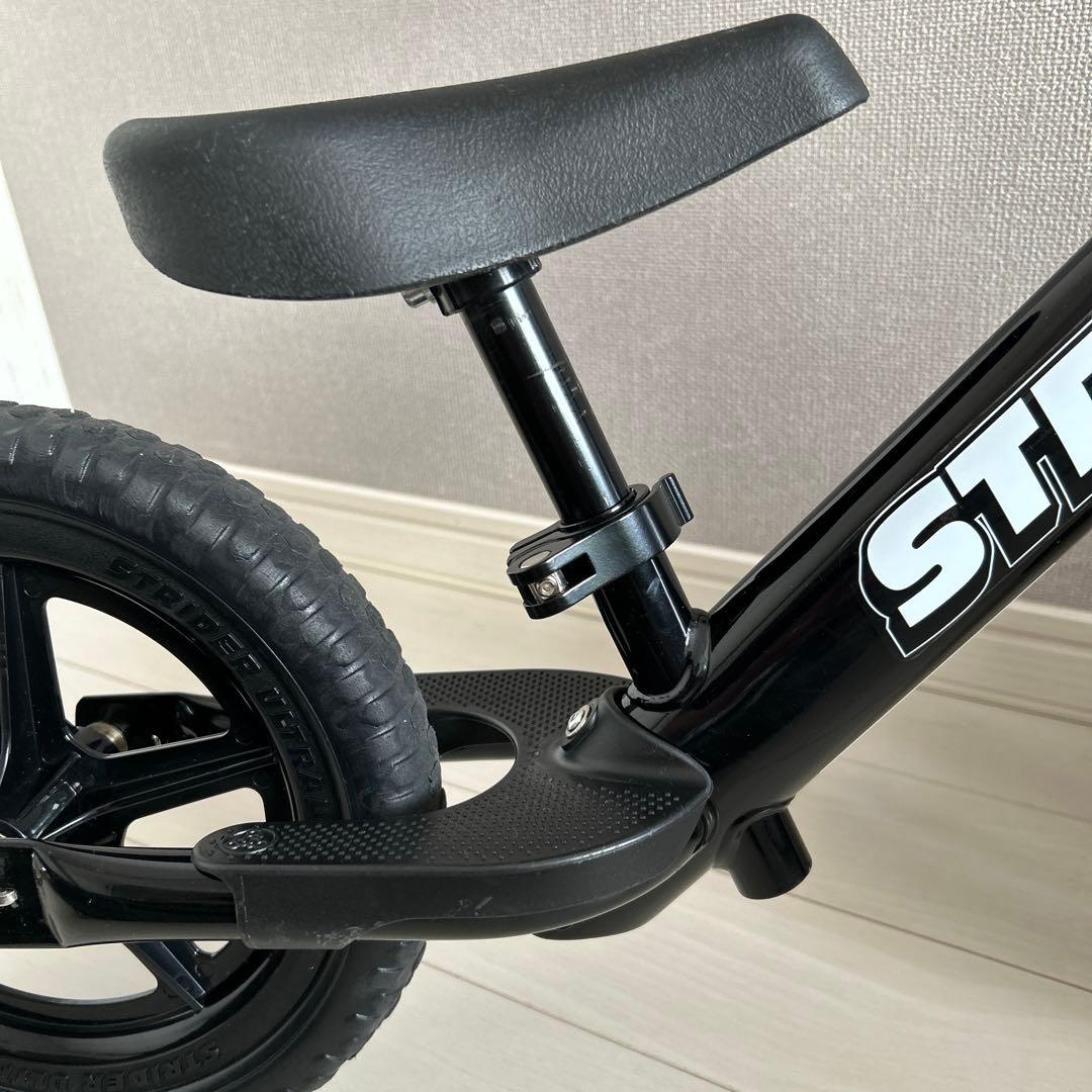 ストライダースポーツモデル　ブラック