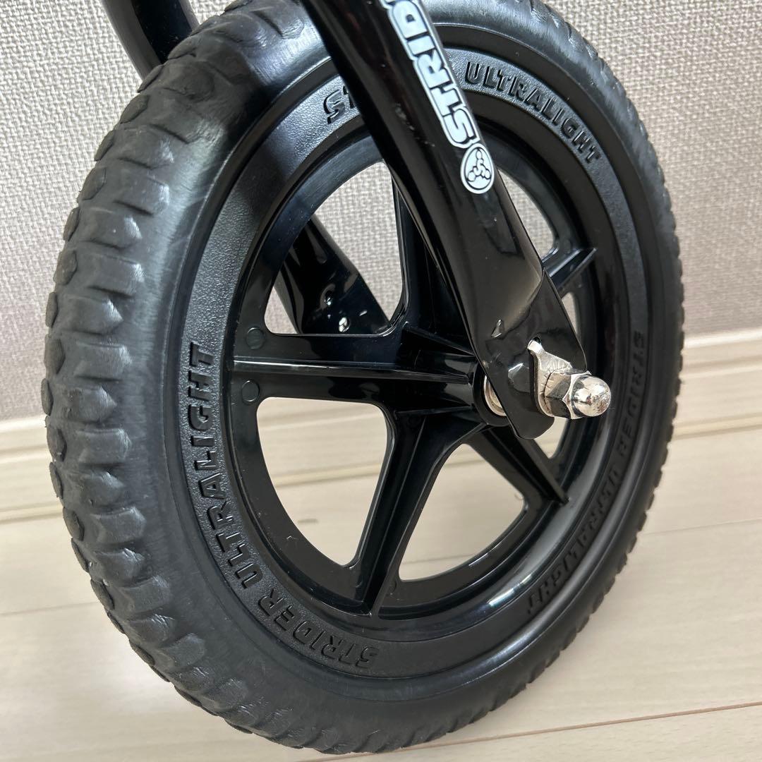 ストライダースポーツモデル　ブラック