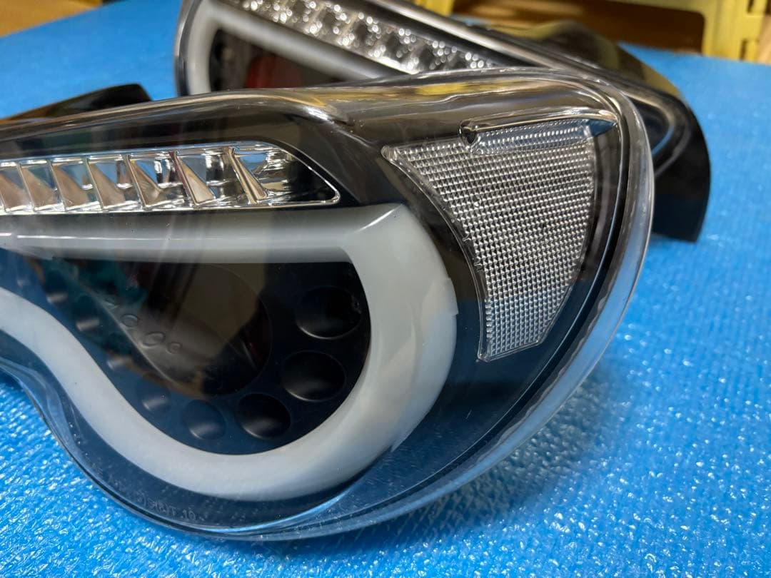 SONAR テールランプ 86 ZN6 山田