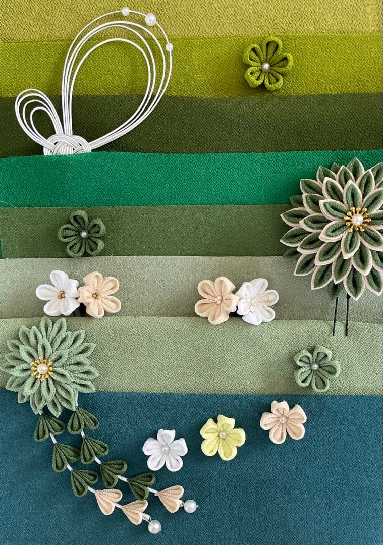 【otafuku様】つまみ細工　髪飾り✴︎愛花✴︎紅葉　成人式No.332再販10