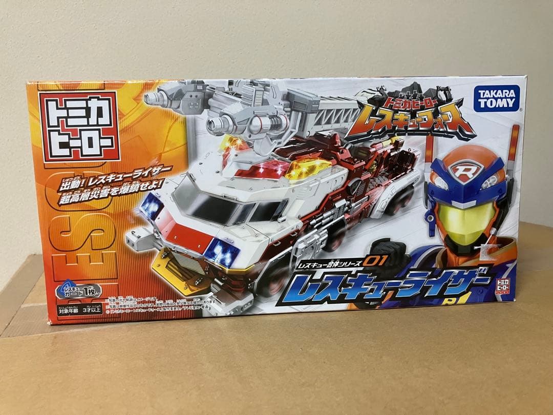 DXレスキューストライカー+セイバー+ライザー+ターボ+おまけ付き
