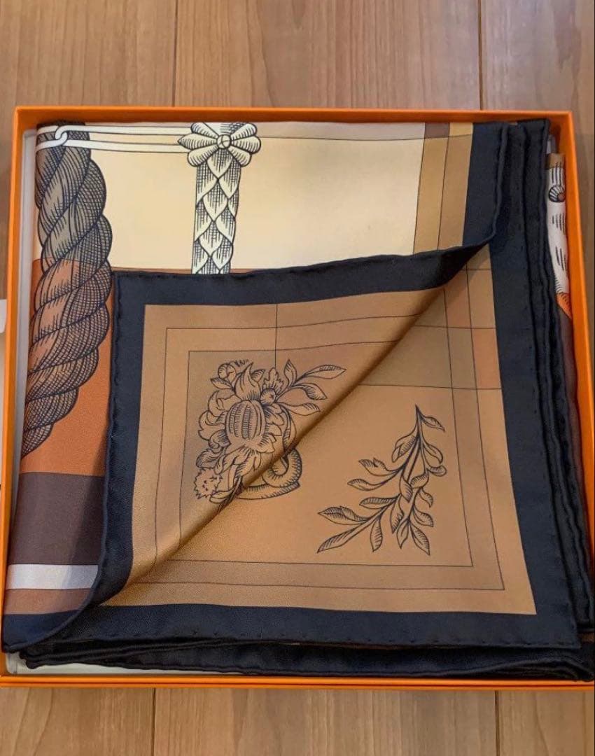 エルメス　カレ90 デッラ・カヴァッレリア・フィネス