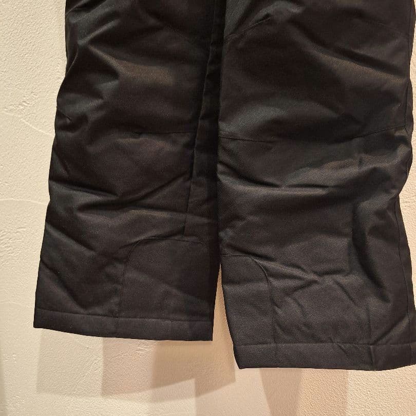 【新品未使用】サイズ調整可 スノーボード スキーウェア 上下セット 140cm