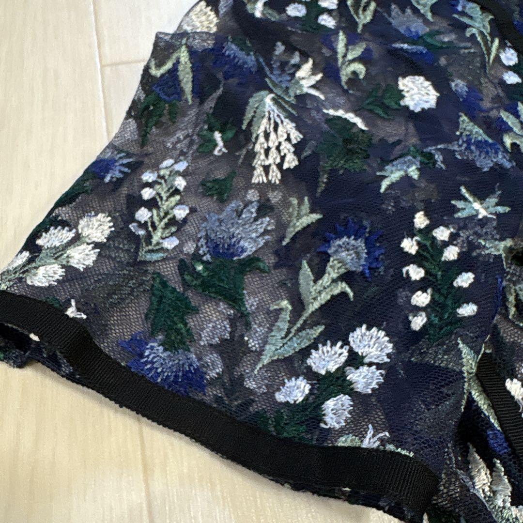 美品 ロキト LOKITHO 花柄 刺繍 キャミソール付き ワンピース ドレス