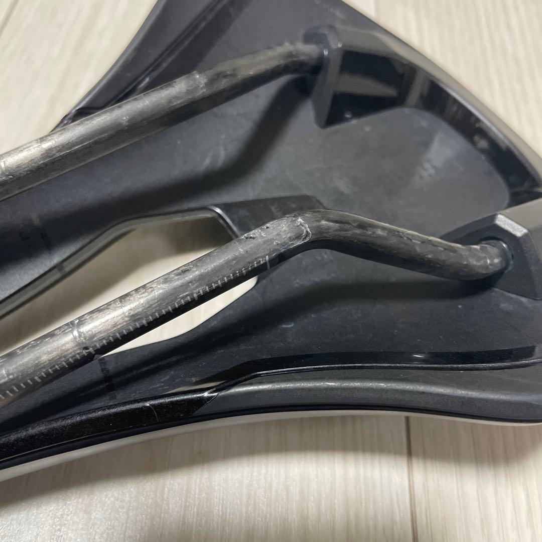 フィジーク TEMPO ARGO R1 サドル 150mm幅 ブラック