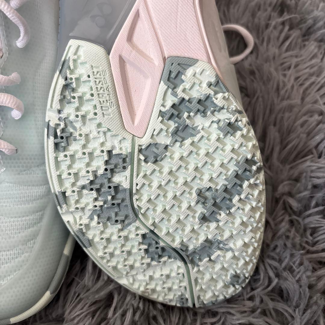 ヨネックスバドミントンシューズカスケードドライブ　26.5