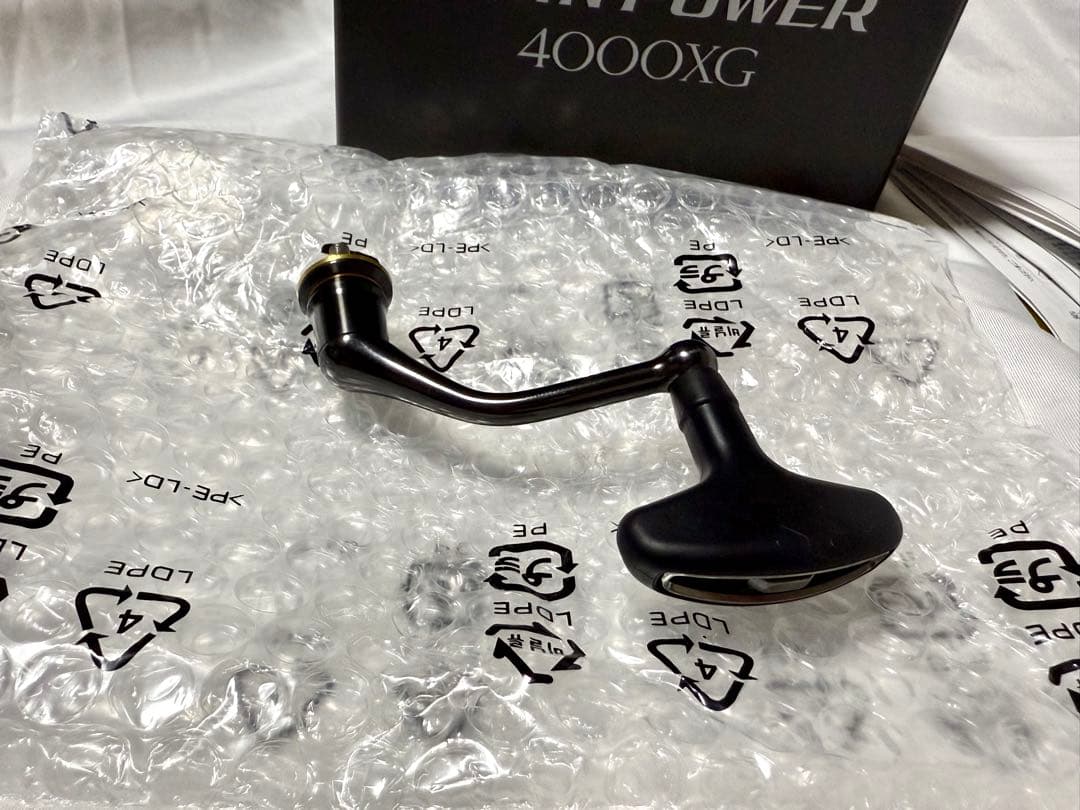 SHIMANO 24 ツインパワー 4000XG 新品・未使用