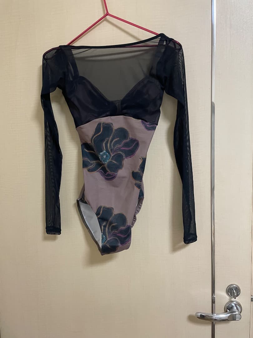 ⭐︎専用出品です【新品・未使用】スティナ　stina レオタード　Sサイズ