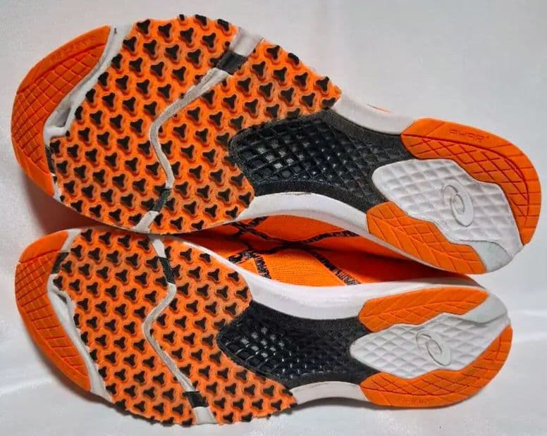 asics　SORITIE MAGIC　ランニングシューズ　24.5cm　中古品