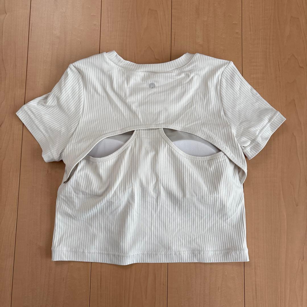 SUKALA カップ付きバックベントTee ホワイト M