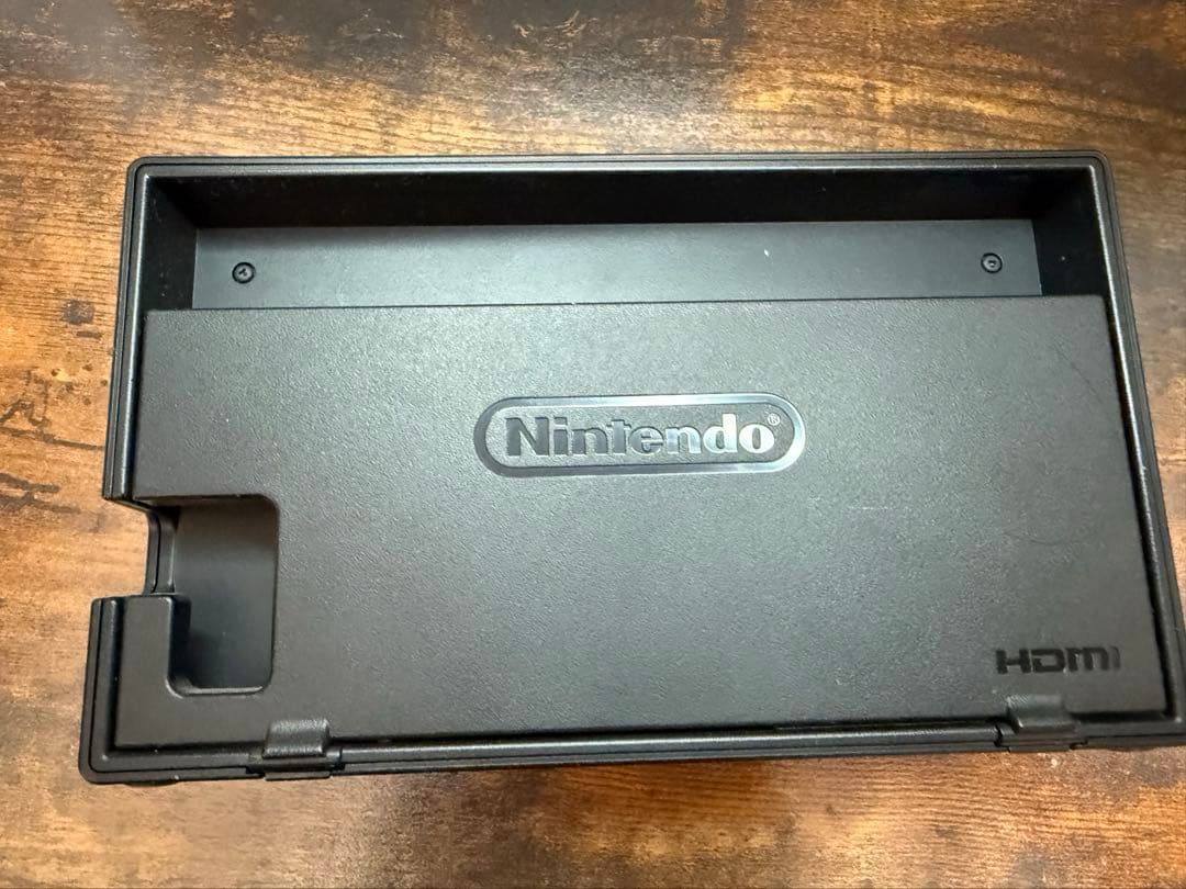 Nintendo Switch本体 グレー、Joy-Con、ドック付属全て付き！