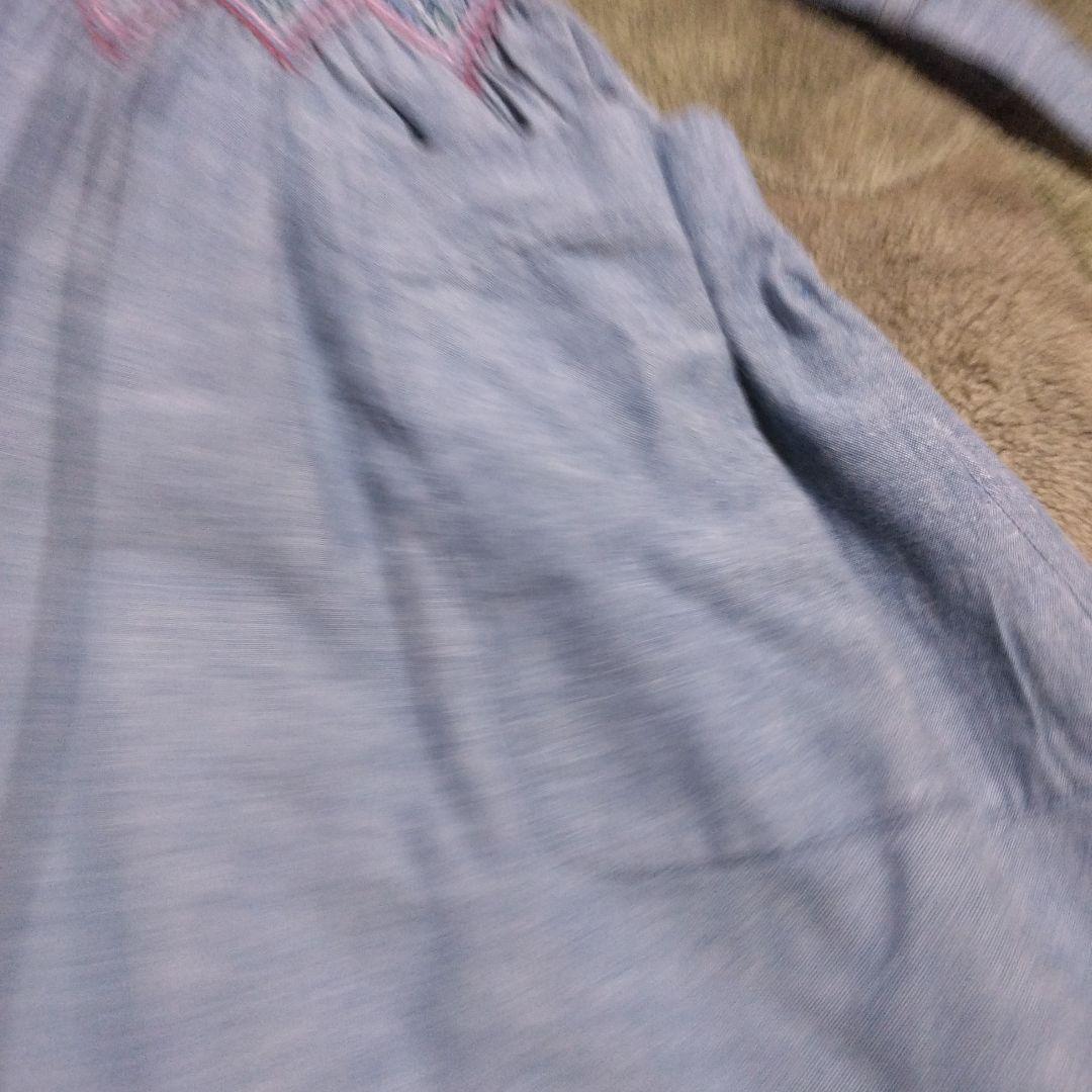 お値下　ピンクハウス系　アツキオオニシ　青色刺繍入り長袖シャツワンピース