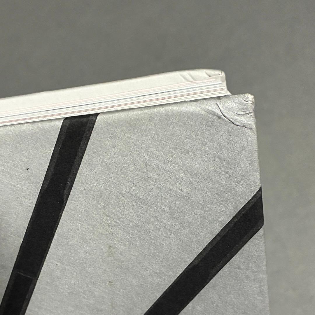 アート・オブ・インポッシブル / バング&オルフセン 90周年記念本【洋書】